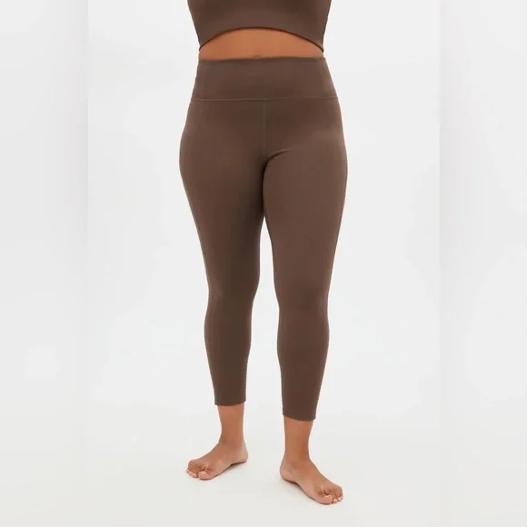 Girlfriend Collective Compressive 7/8 High Rise Cafe’ Leggings - Picture 2 of 3